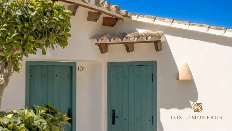 los limoneros hotel