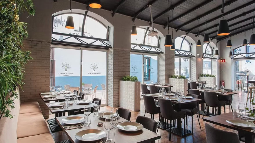 movida denia restaurant binnen