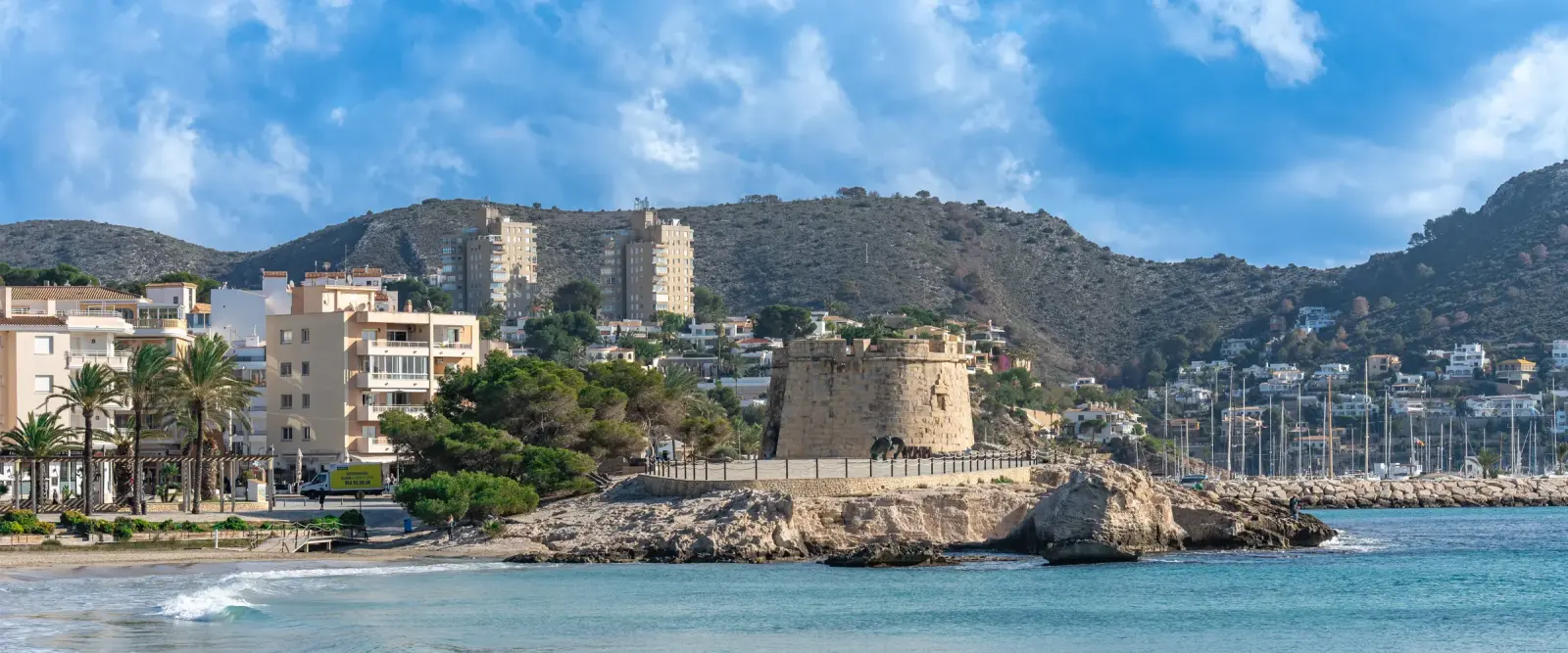 De 10 beste plaatsen om te wonen aan de Costa Blanca in 2026